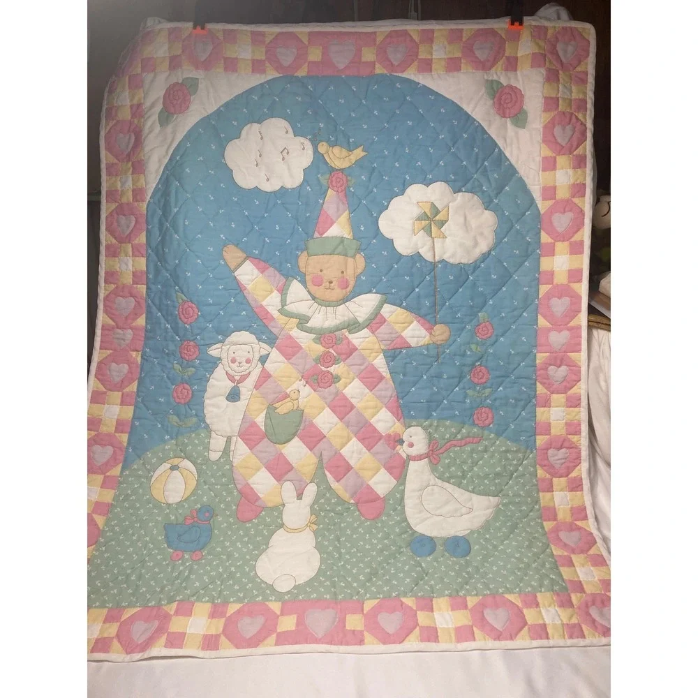 Vintage Hand Quilted Nursery Quilt Clown &‎ Animals Pastel Crib Wall Hanging